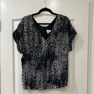 H by Halston Black and White Abstract Print Top